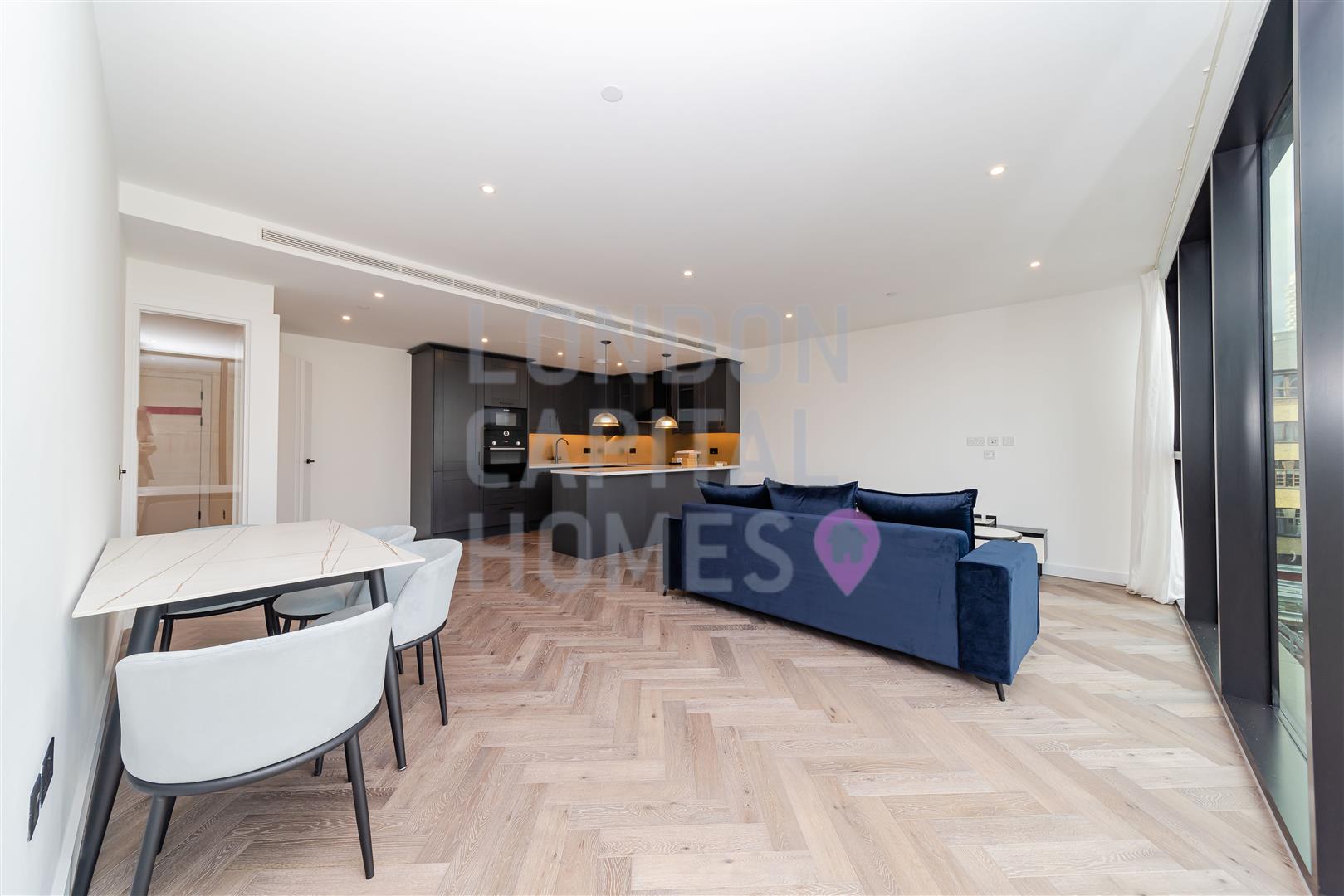 2 bed property in 1 Merino Gardens, London